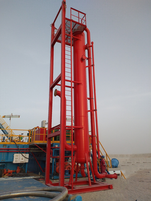 API Solid Control System Mud Gas Separator For Drilling Liquid / Fluid And Gas