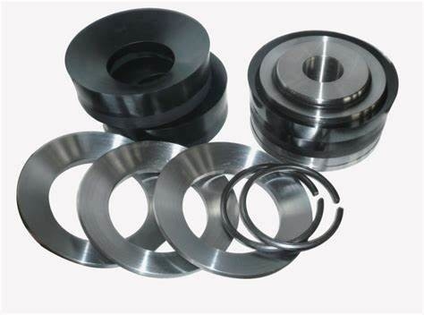 12P160 Mud Pump Spares Piston API 7K Urethane Bonded Piston Head